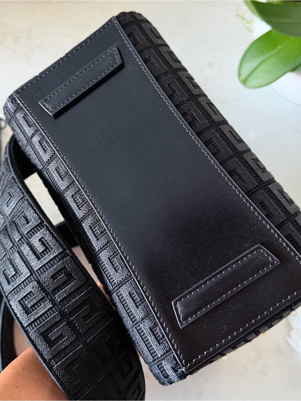 Givenchy Antigona - Picture 6 of 10